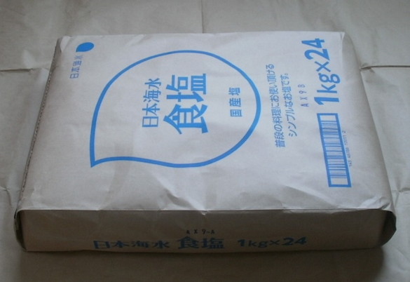 ジャパンソルト　日本海水　食塩（ＮＢ）　　　　１ＫＧ