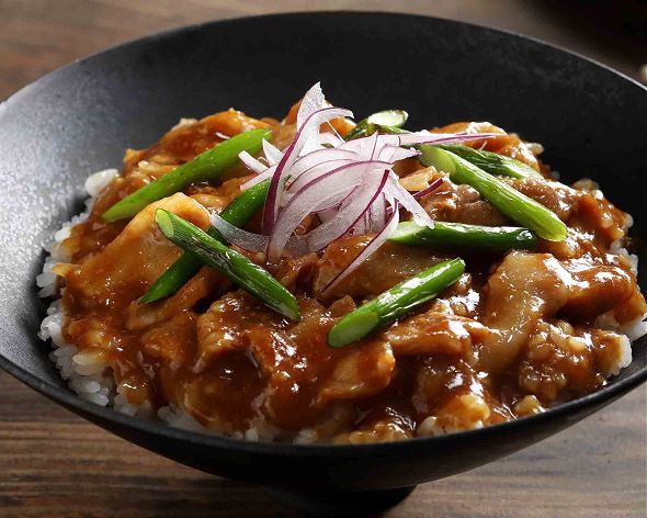 濃厚豚ニンニク丼の具