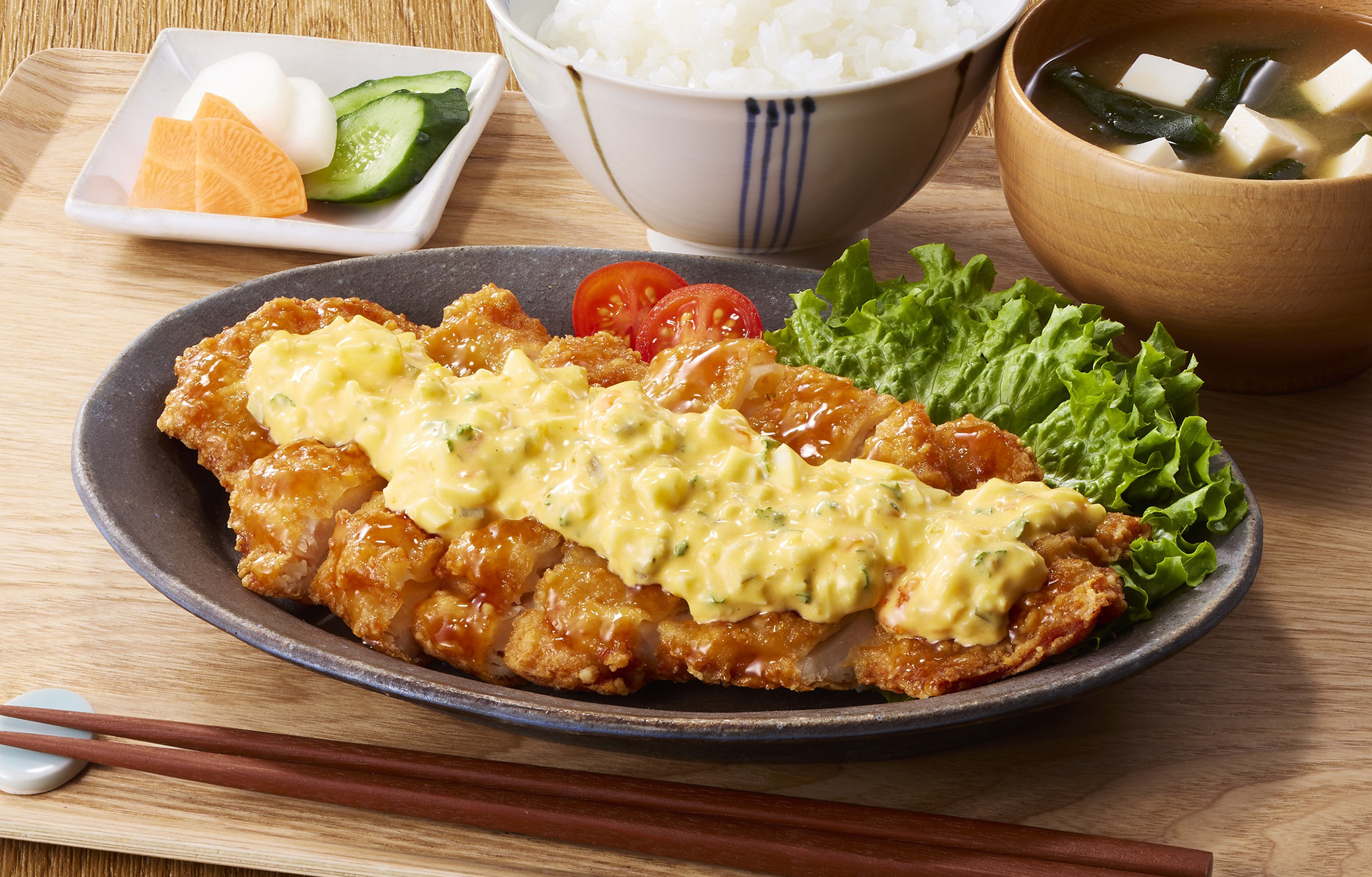 大判鶏むね肉のサクサク揚げ