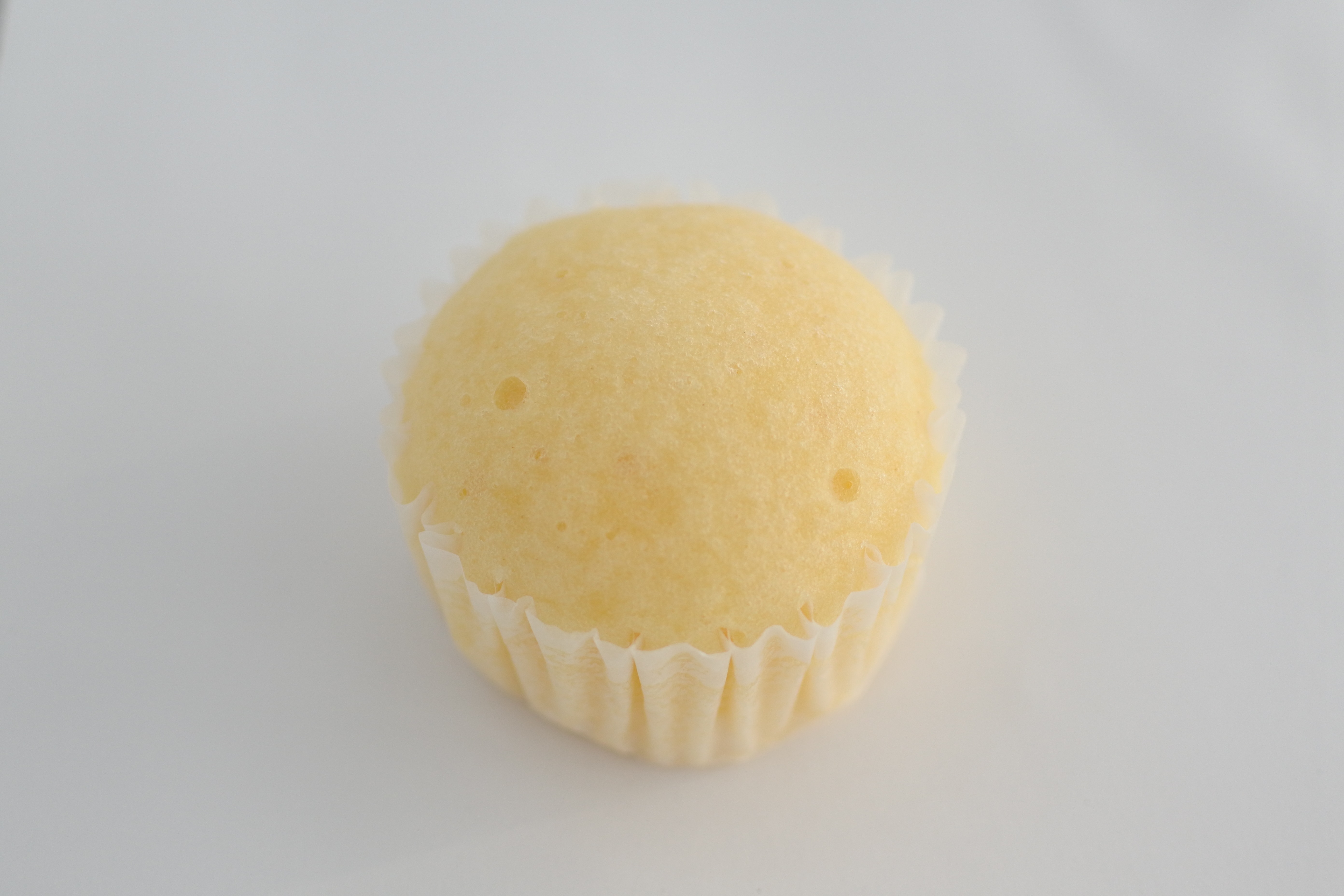 B国産小麦のミニたまご蒸しケーキ