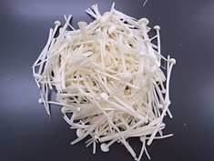 きのこ　フレッシュ　えのき1／2カット