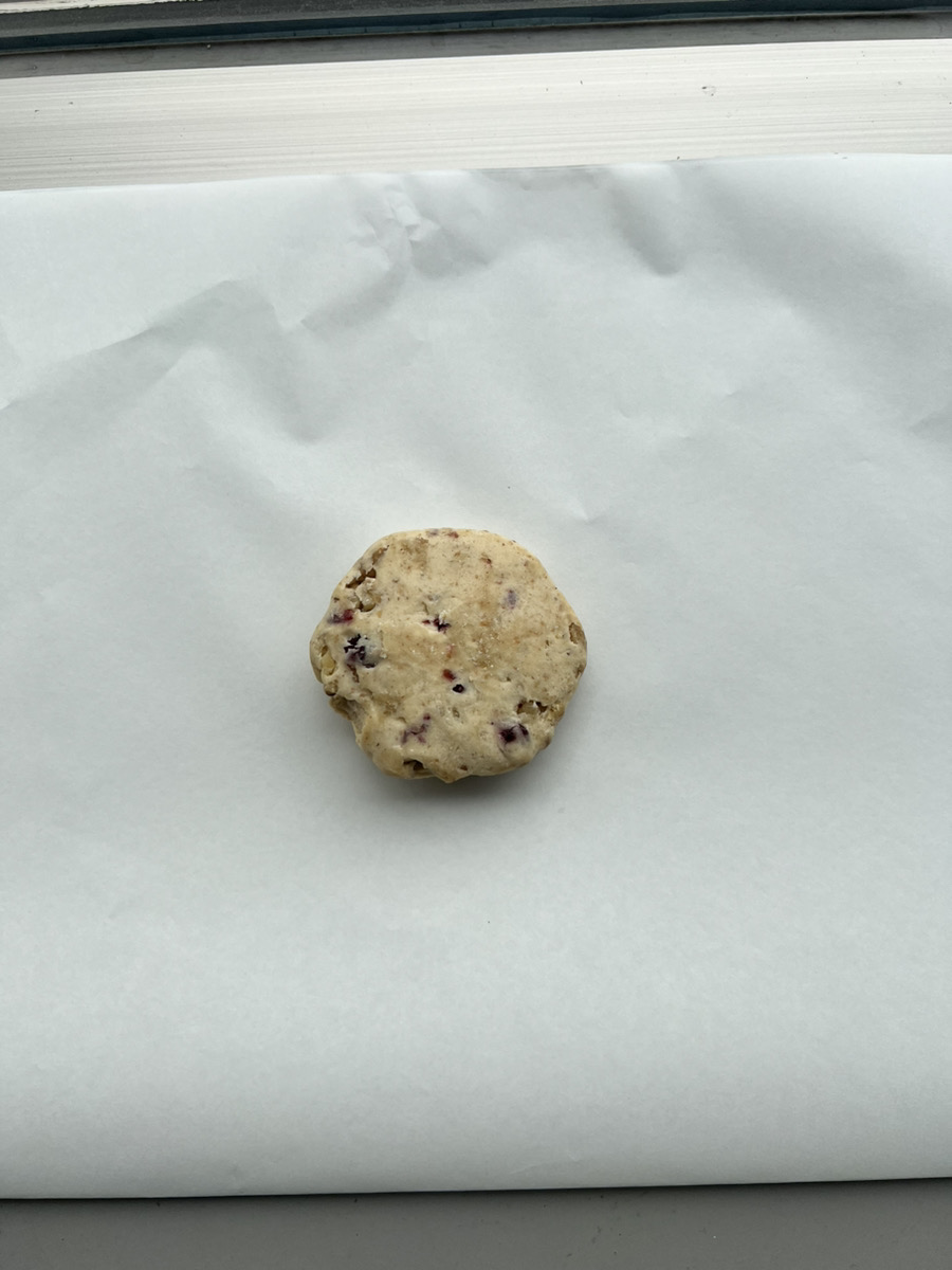 クランベリークッキー生地